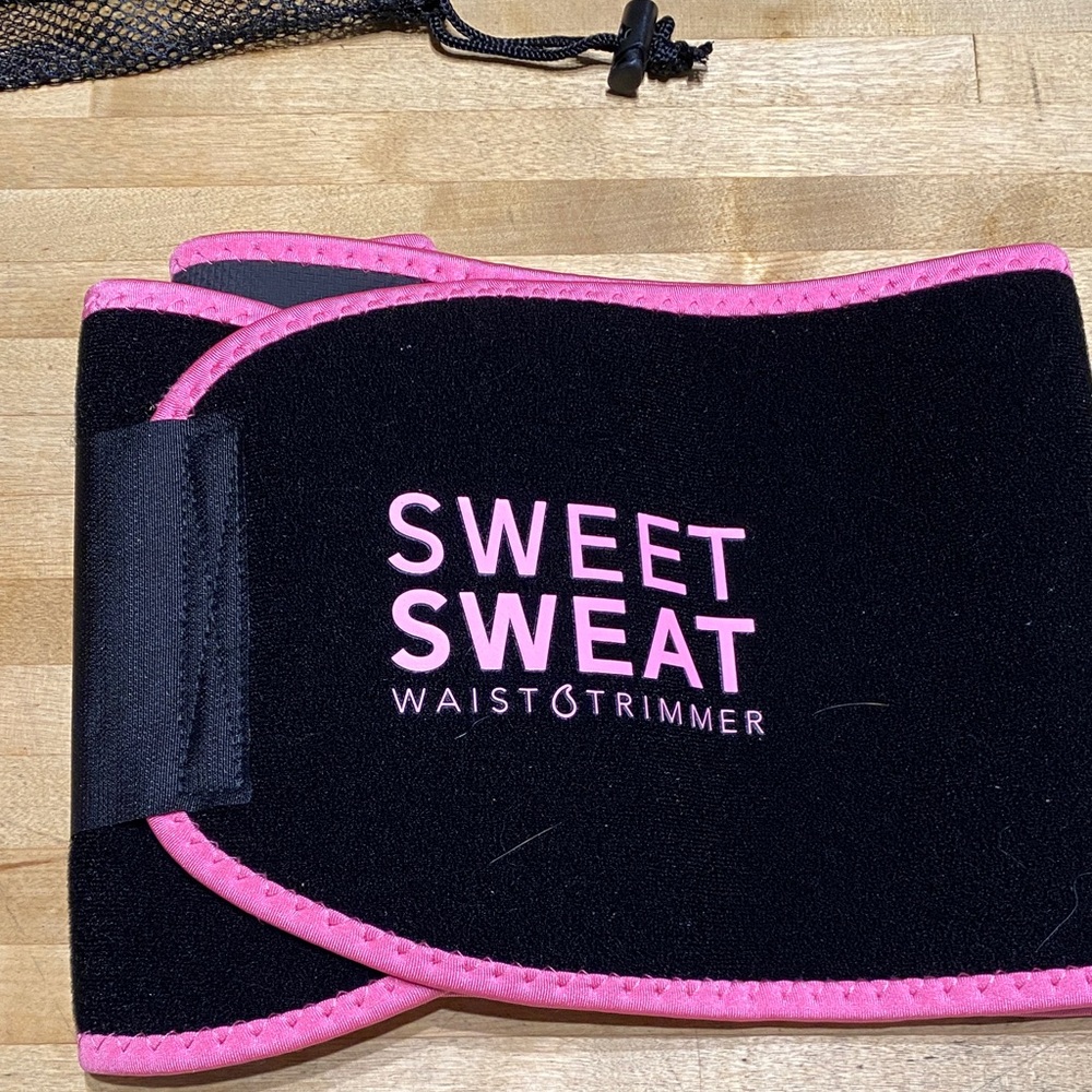 Sweet Sweat Black and Pink Waist Trimmer